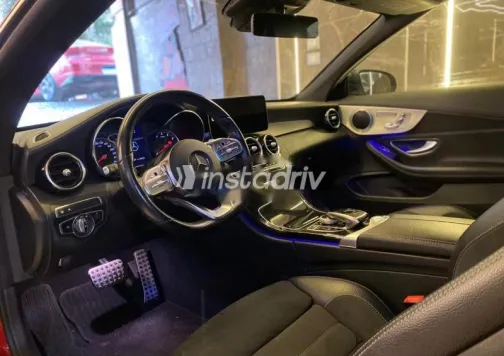 Mercedes C 180 2022 Red Used for Sale - 3