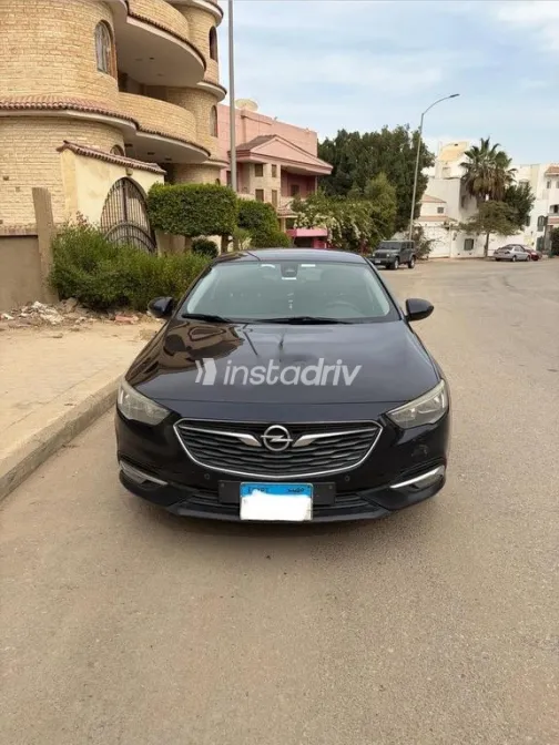 اوبل أنسيجنيا 2018 أبيض مستعملة للبيع - 5