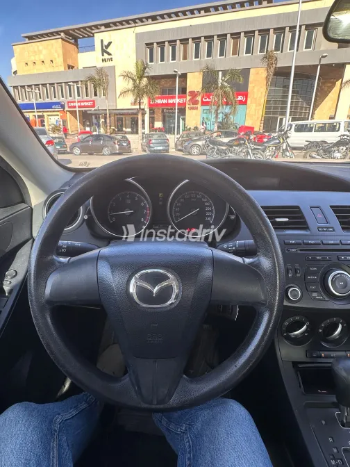 Mazda 3 2014 White Used for Sale - 2