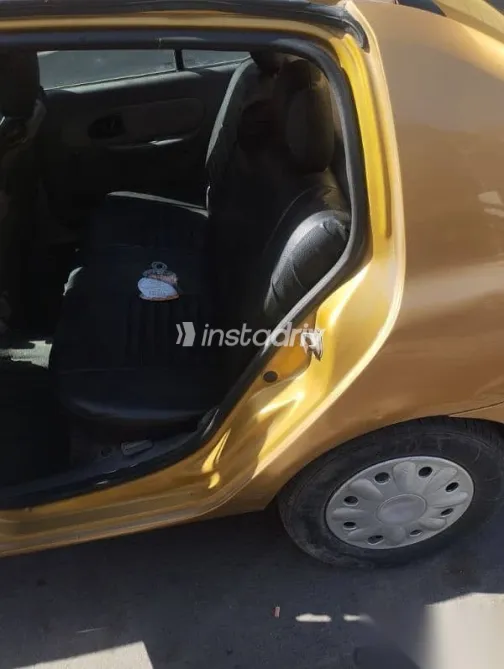 رينو كليو 2001 ذهبي مستعملة للبيع - 5