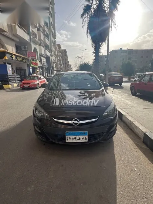 Opel Astra 2018 Brown Used for Sale - 1