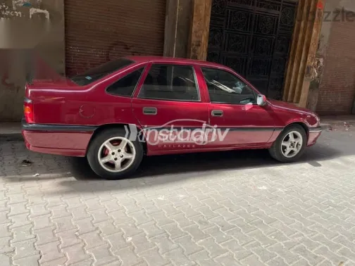 اوبل فيكترا 1995 نبيتي مستعملة للبيع - 4