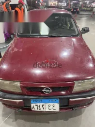 اوبل فيكترا 1995 نبيتي مستعملة للبيع