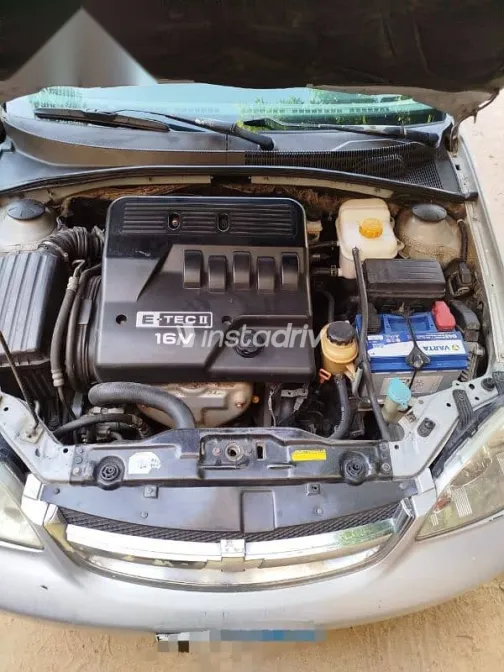 شيفروليه أوبترا 2007 فضي مستعملة للبيع - 3