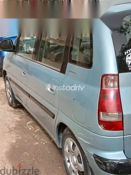 هيونداي ماتريكس 2008 أزرق غامق مستعملة للبيع - 4