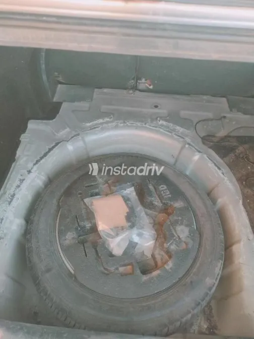 كيا سيراتو 2010 فضي مستعملة للبيع - 2