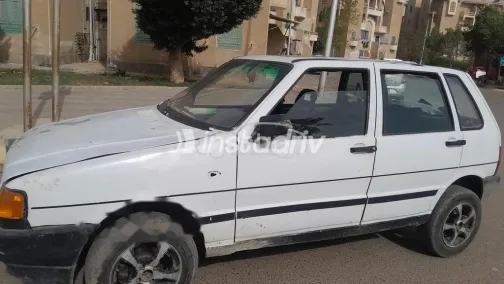 فيات اونو 1988 أبيض مستعملة للبيع - 4