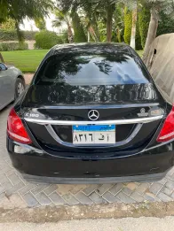 مرسيدس C 180 2018 أبيض مستعملة للبيع