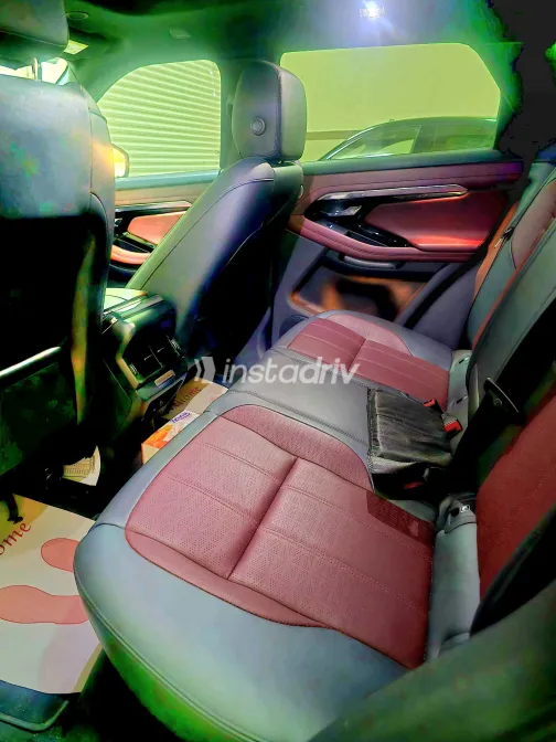 Land Rover Range Rover 2023 White Used for Sale - 4