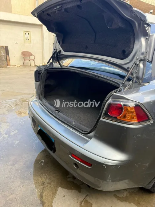 ميتسوبيشي لانسر اى اكس شارك 2015 أبيض مستعملة للبيع - 5