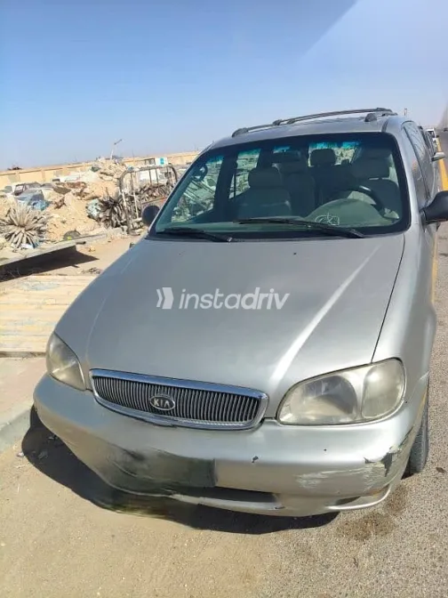 Kia Carnival 1999 Silver Used for Sale - 1