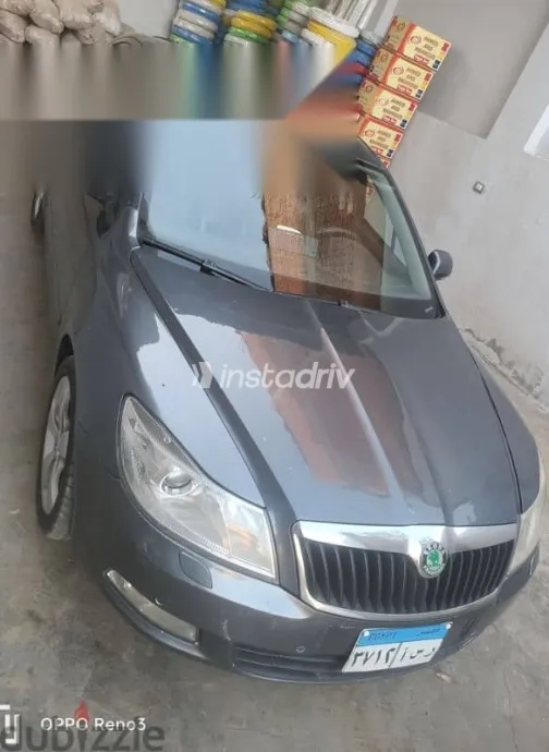 سكودا فانتازيا 2013 فضي مستعملة للبيع - 3