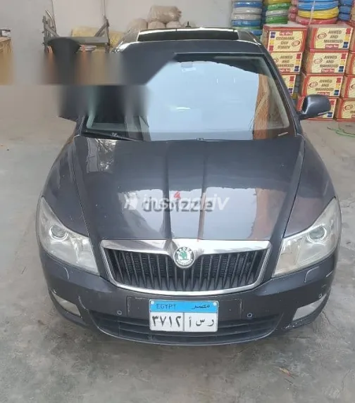 سكودا فانتازيا 2013 فضي مستعملة للبيع - 4