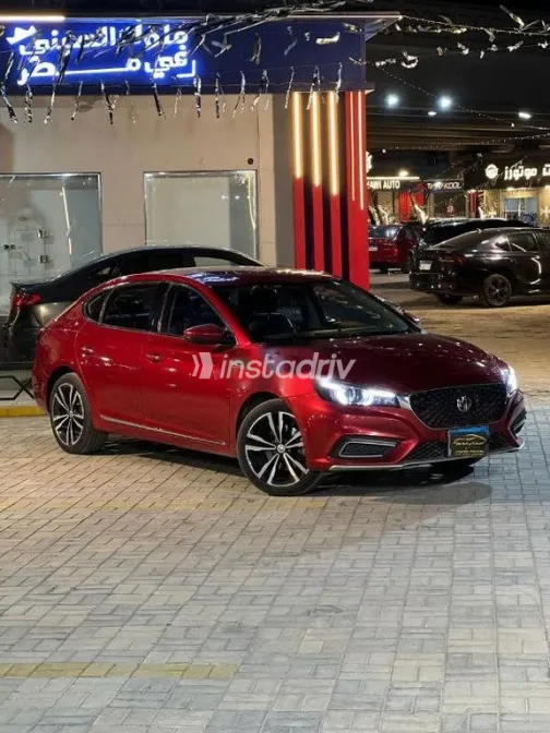 ام جى 6 2022 أحمر غامق مستعملة للبيع - 3