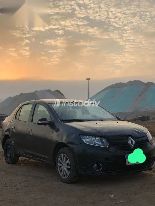 رينو لوجان 2015 أسود مستعملة للبيع - 3