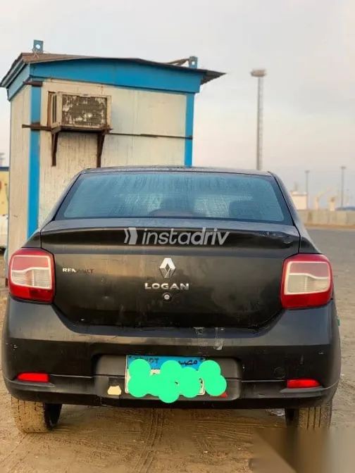 رينو لوجان 2015 أسود مستعملة للبيع - 5