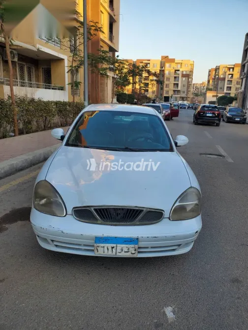 دايو نوبيرا 2001 أبيض مستعملة للبيع - 3