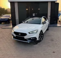 سيات ليون 2021 أبيض مستعملة للبيع