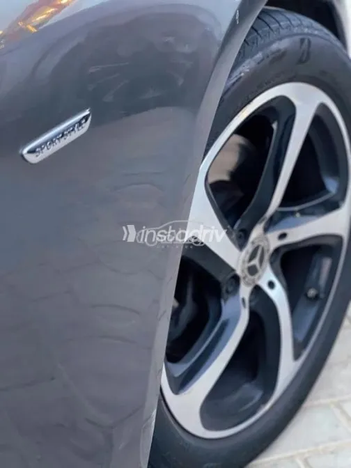 Mercedes E 200 2020 Gray Used for Sale - 3