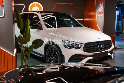 مرسيدس GLC 2022 أبيض مستعملة للبيع - 4