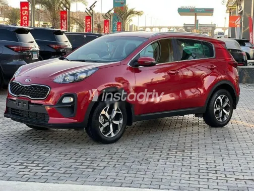 كيا سبورتاج 2022 أحمر غامق مستعملة للبيع - 5