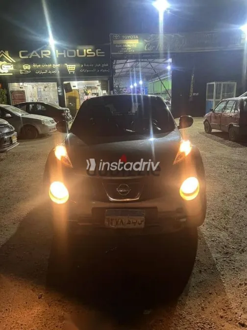 نيسان جوك 2012 بني مستعملة للبيع - 4