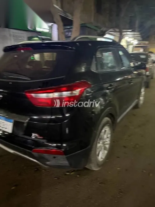 Hyundai Creta 2016 Black Used for Sale - 2
