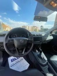 سيات ابيزا 2019 أزرق غامق مستعملة للبيع