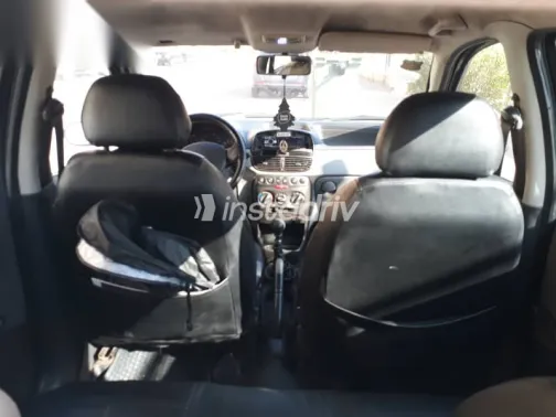 فيات بونتو 2002 رمادي مستعملة للبيع - 5