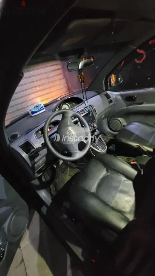 Hyundai Matrix 2008 Black Used for Sale - 1