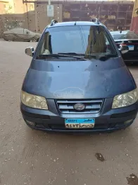 هيونداي ماتريكس 2002 أزرق مستعملة للبيع