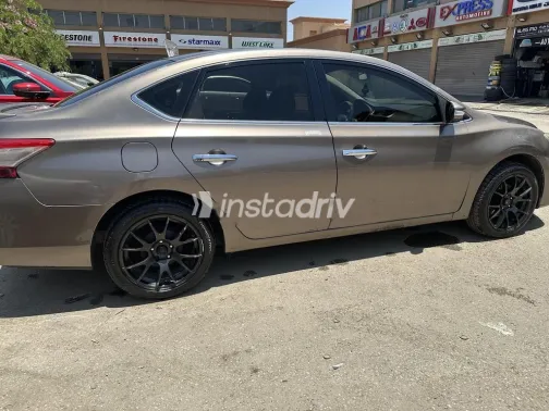 Nissan Sentra 2018 White Used for Sale - 5