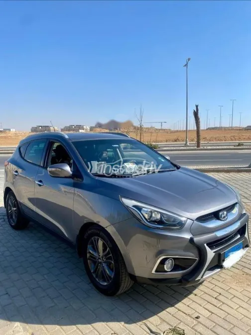 هيونداي IX 35 2016 أبيض مستعملة للبيع - 1