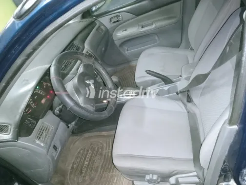 ميتسوبيشي لانسر 2009 أبيض مستعملة للبيع - 5