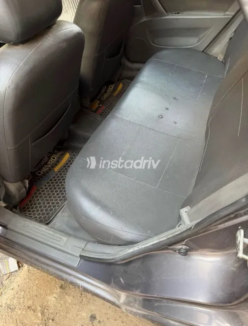 شيفروليه أوبترا 2011 أبيض مستعملة للبيع - 2