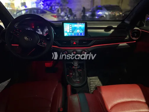 كيا جراند سيراتو 2019 أبيض مستعملة للبيع - 4