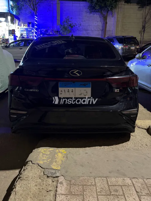 كيا جراند سيراتو 2019 أبيض مستعملة للبيع - 6