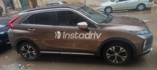 Mitsubishi Eclipse 2018 White Used for Sale - 4