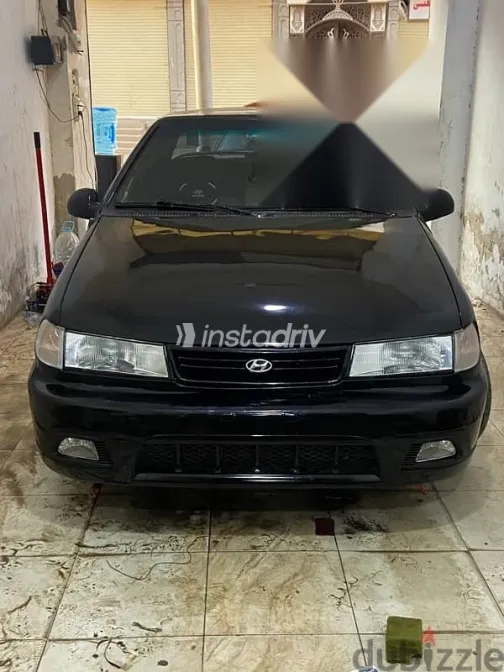هيونداي اكسيل 1995 أسود مستعملة للبيع - 1