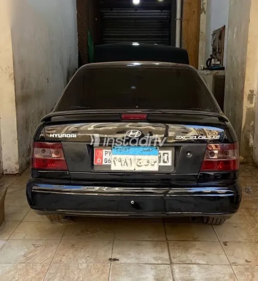 هيونداي اكسيل 1995 أسود مستعملة للبيع - 2