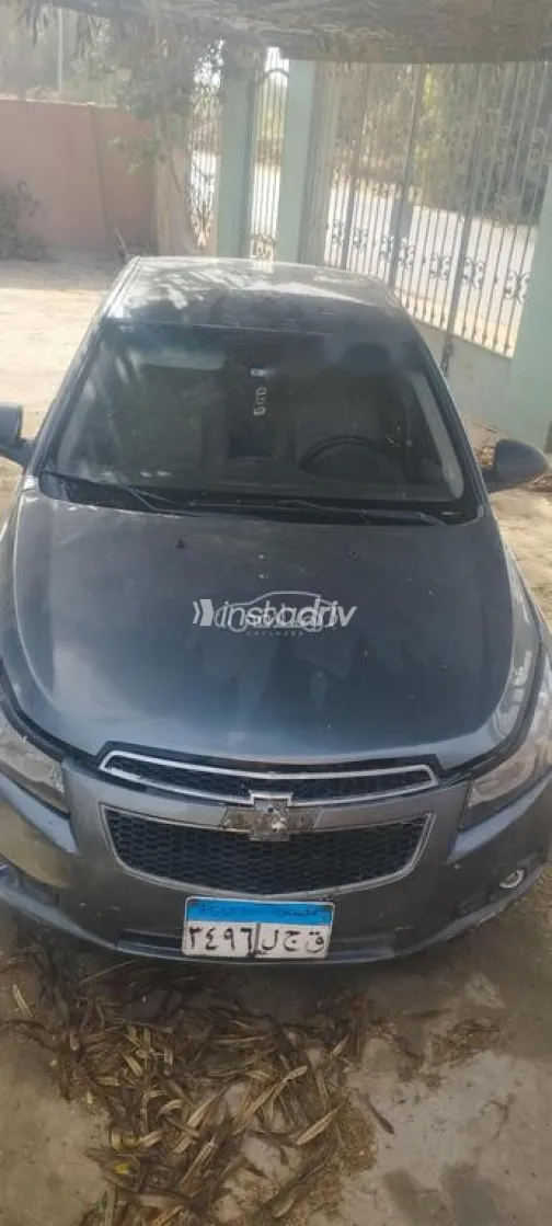 Chevrolet Cruze 2011 Gray Used for Sale - 3
