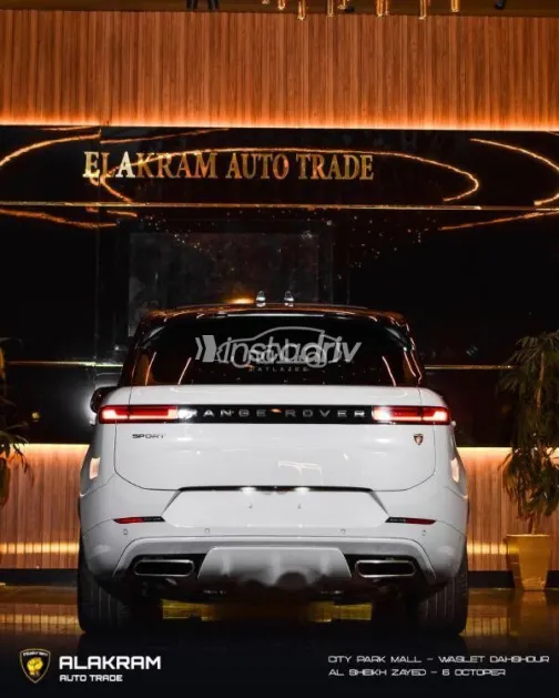 Land Rover Range Rover Sport 2024 Gray Used for Sale - 2