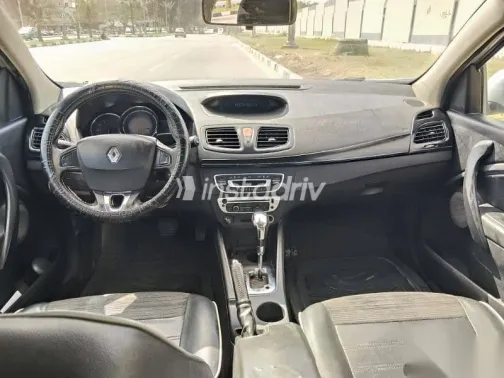 Renault Fluence 2016 Silver Used for Sale - 5