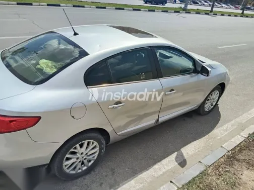 Renault Fluence 2016 Silver Used for Sale - 6
