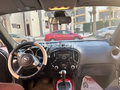 نيسان جوك 2013 فضي مستعملة للبيع - 6