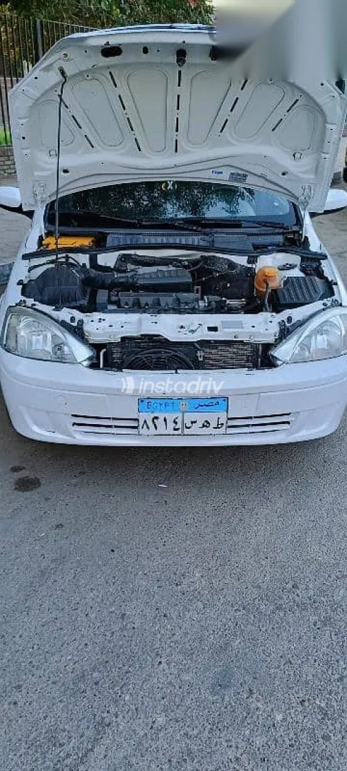 اوبل كورسا 2005 أبيض جديدة للبيع - 9