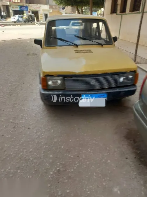 فيات 127 1982 أصفر مستعملة للبيع - 1