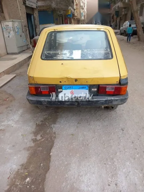 فيات 127 1982 أصفر مستعملة للبيع - 2