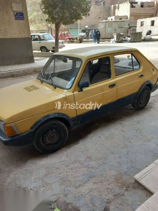 فيات 127 1982 أصفر مستعملة للبيع - 3