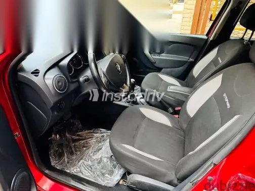 رينو سانديرو 2016 أحمر مستعملة للبيع - 9